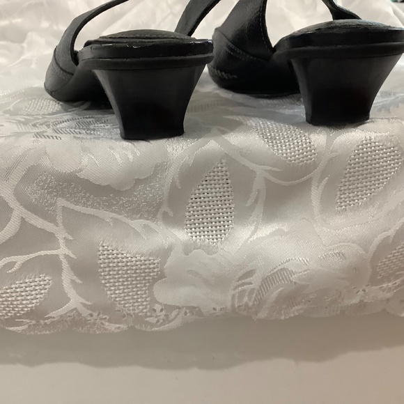 Nurture Black Leather Slingbacks Sz 9, Brazil - Picture 4 of 11